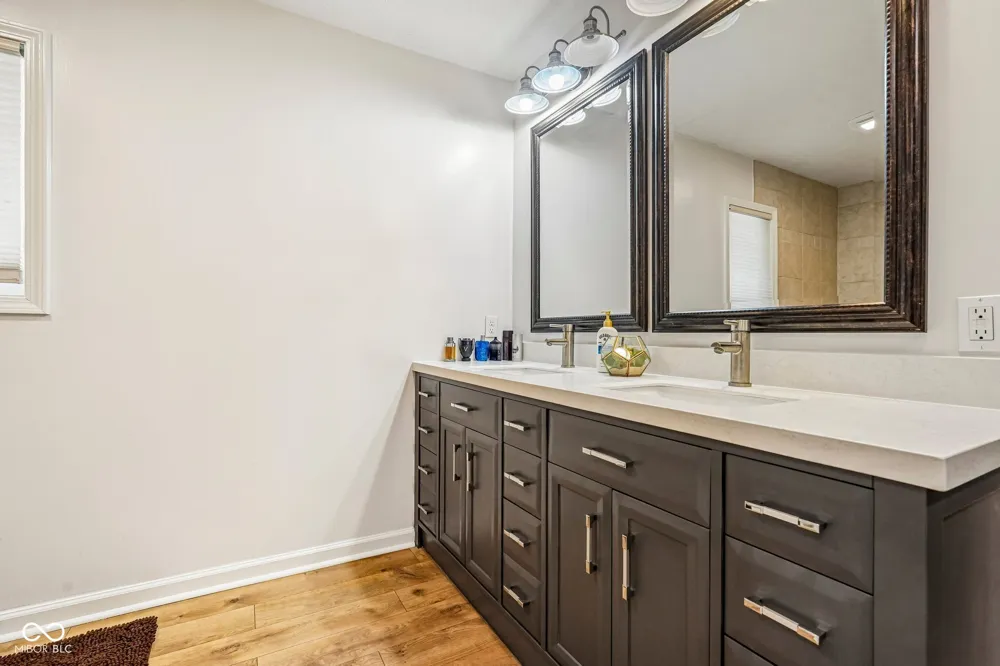 6575 E 171st Street Noblesville, IN 46062