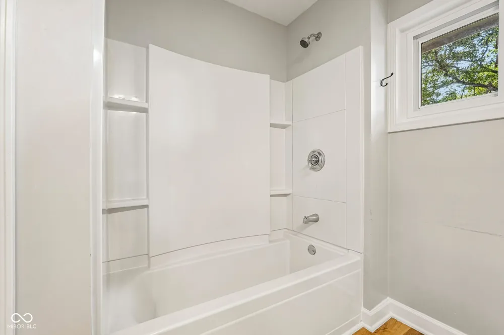 6575 E 171st Street Noblesville, IN 46062