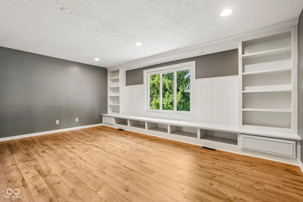 6575 E 171st Street Noblesville, IN 46062