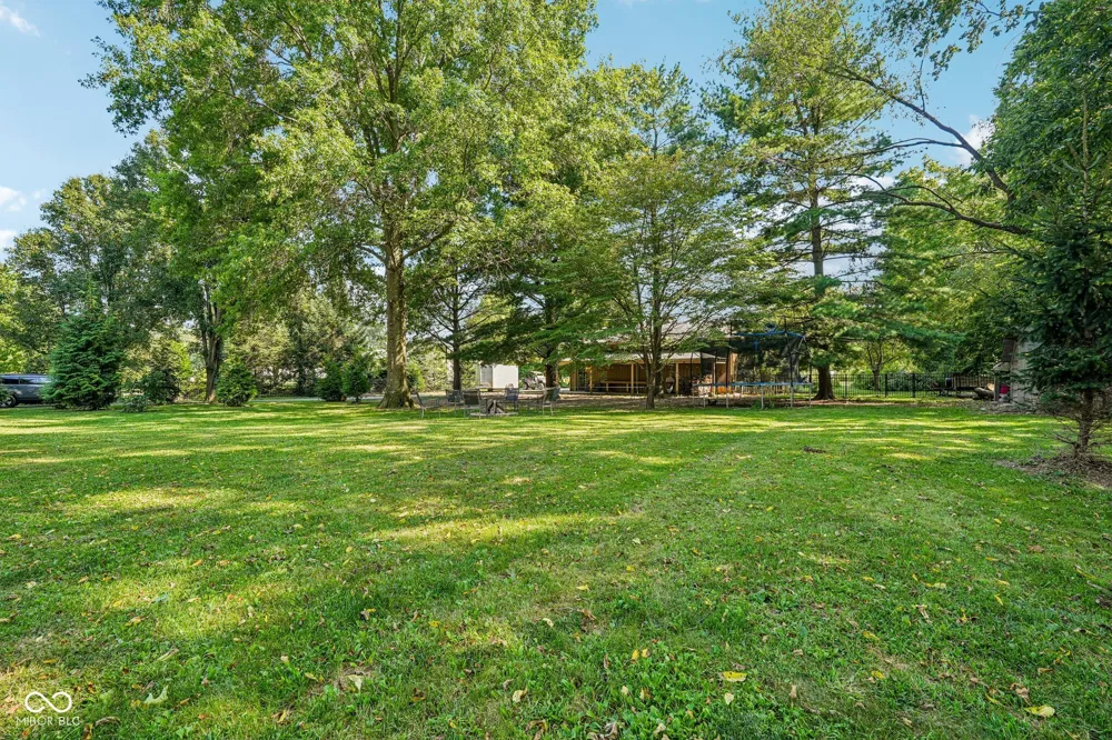 6575 E 171st Street Noblesville, IN 46062