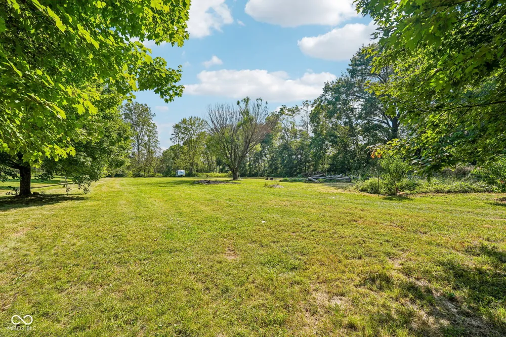 6575 E 171st Street Noblesville, IN 46062