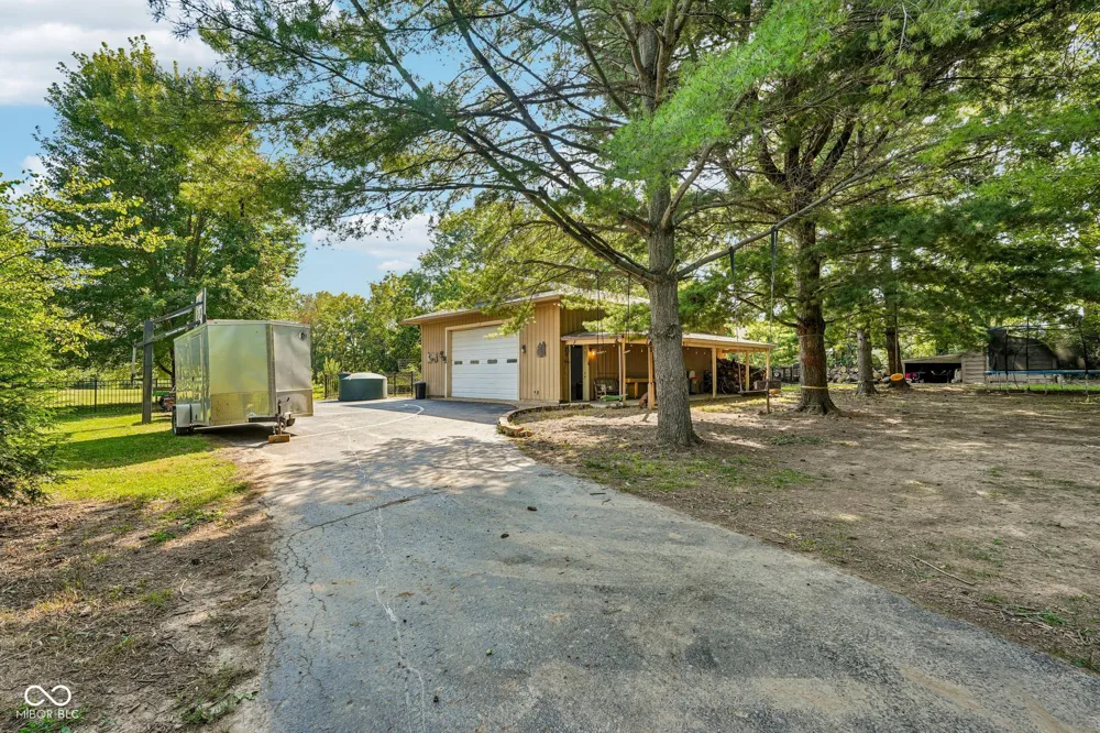 6575 E 171st Street Noblesville, IN 46062