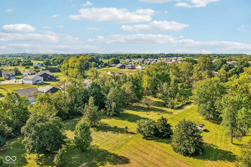 6575 E 171st Street Noblesville, IN 46062