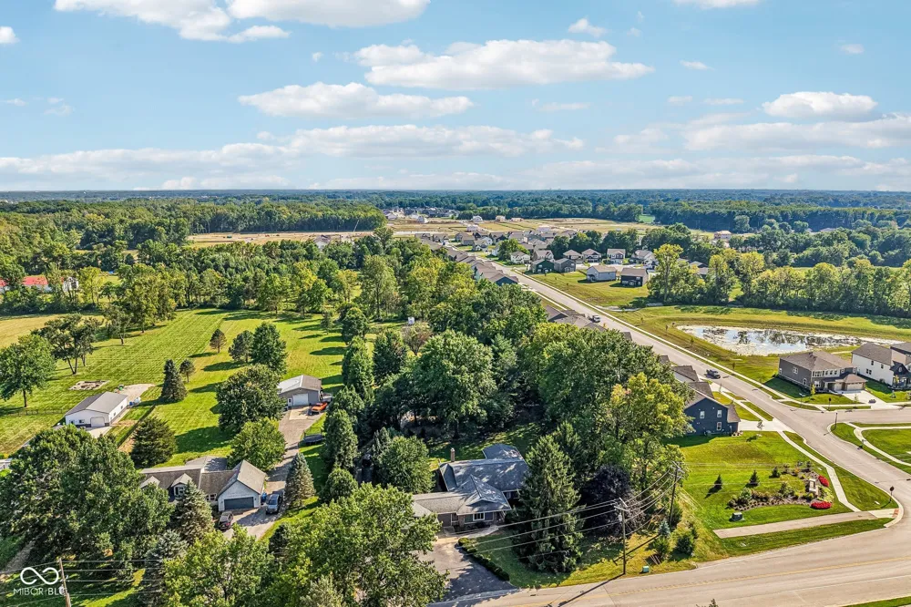 6575 E 171st Street Noblesville, IN 46062