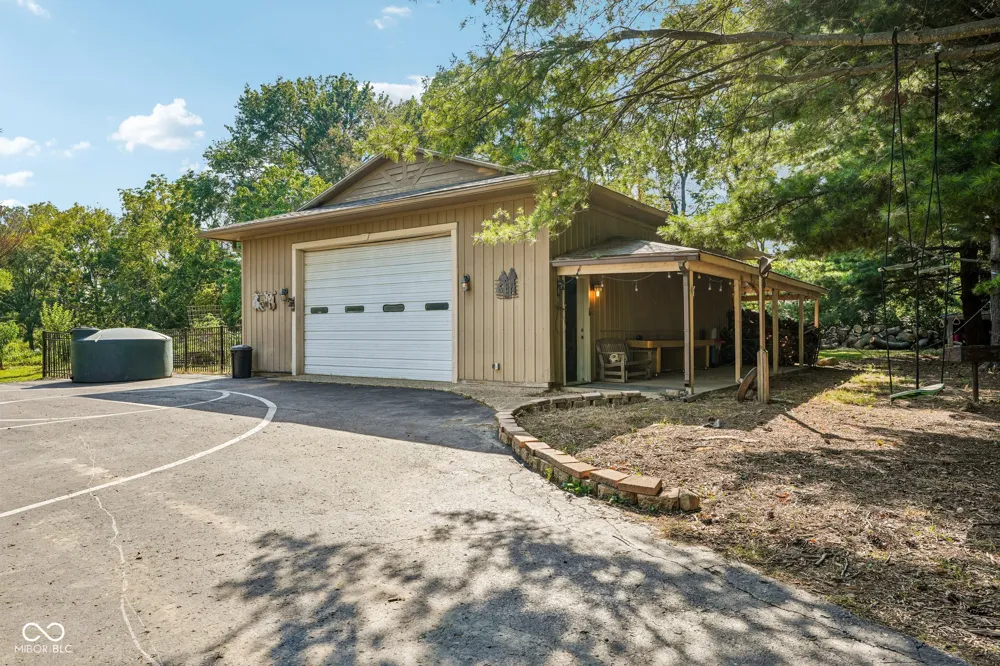 6575 E 171st Street Noblesville, IN 46062