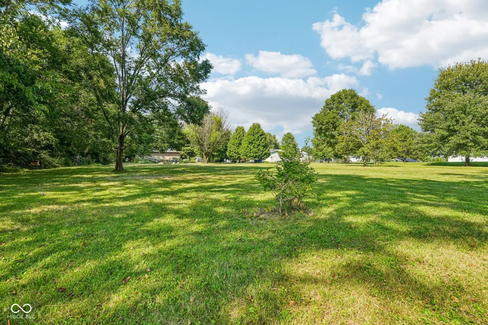 6575 E 171st Street Noblesville, IN 46062