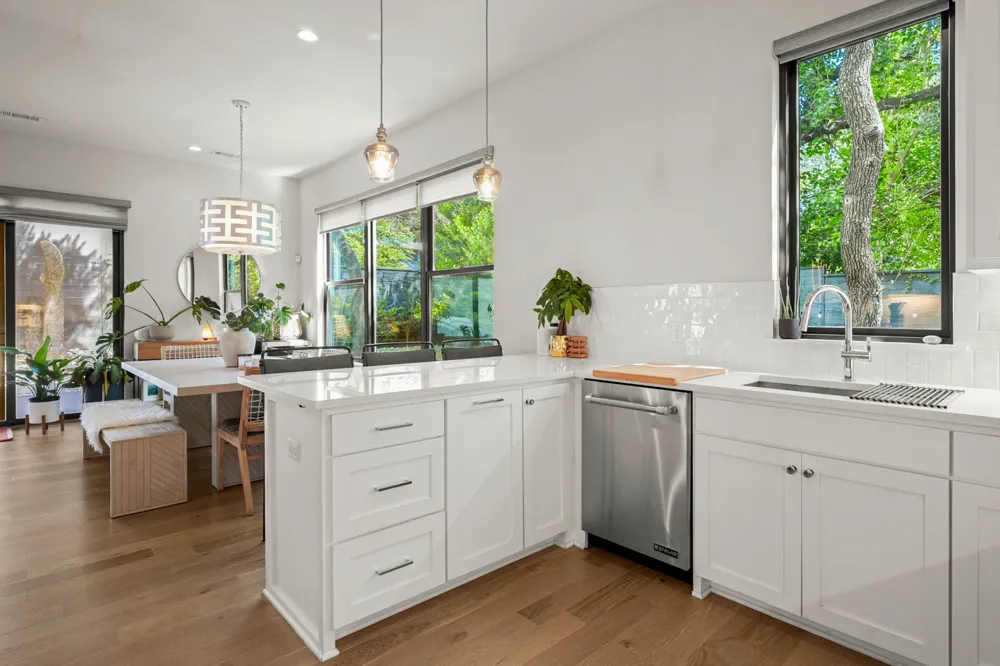 3115 Clawson Road #301 Austin, TX 78704