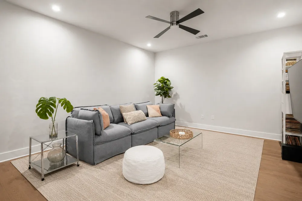 3115 Clawson Road #301 Austin, TX 78704