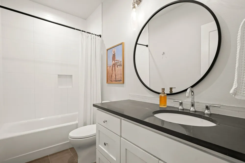 3115 Clawson Road #301 Austin, TX 78704