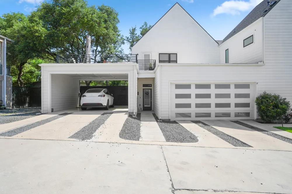 3115 Clawson Road #301 Austin, TX 78704