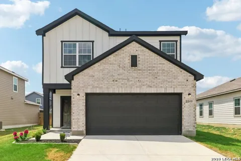 2540 WINDLE LN