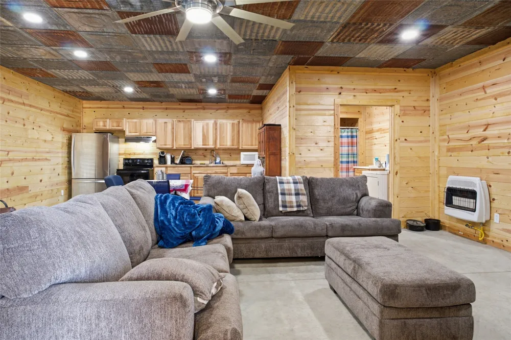 360 County Road 4135 Cooper, TX 75432