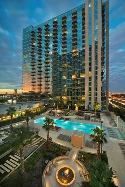 5925 Almeda Road #12714 Houston, TX 77004