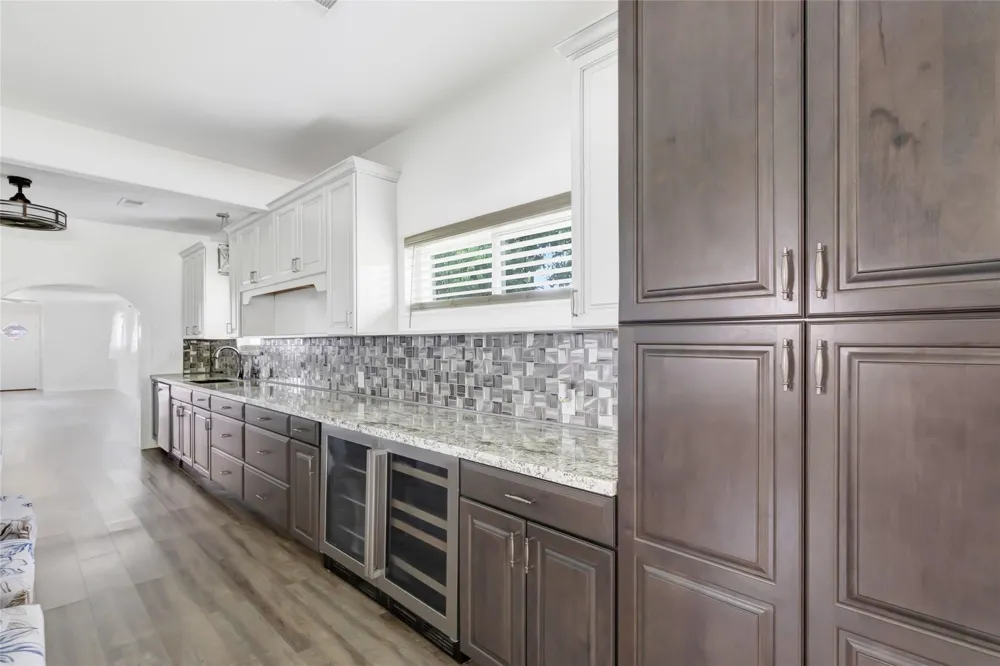 103 W Barrow Street Dayton, TX 77535