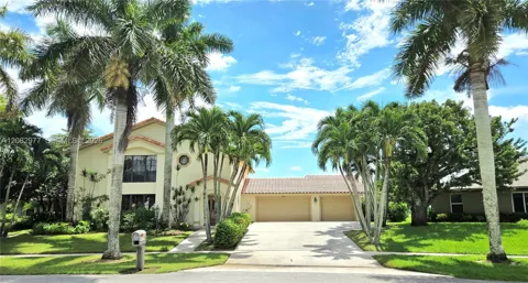 12724 Westport Cir