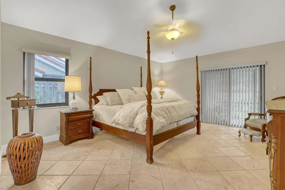 2156 AMESBURY CIRCLE Wellington, FL 33414