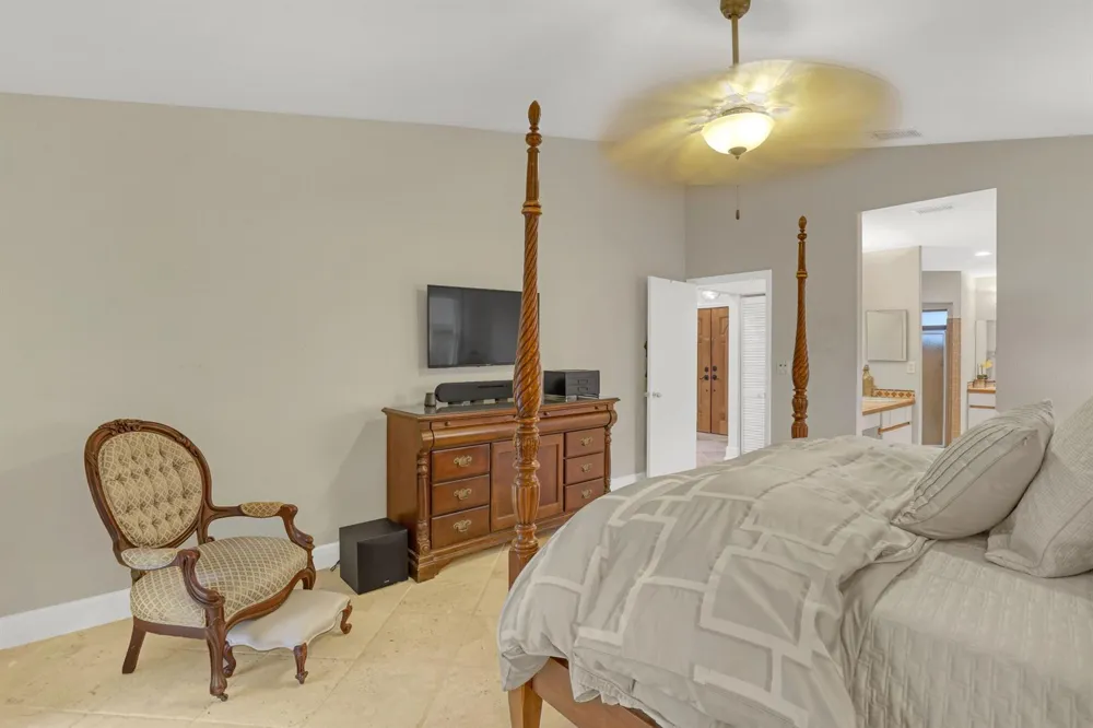 2156 AMESBURY CIRCLE Wellington, FL 33414