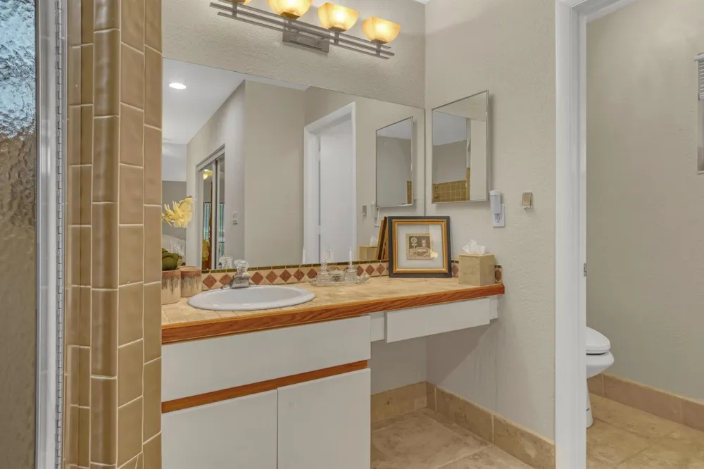 2156 AMESBURY CIRCLE Wellington, FL 33414