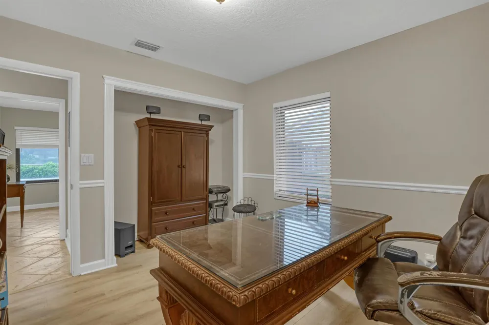 2156 AMESBURY CIRCLE Wellington, FL 33414