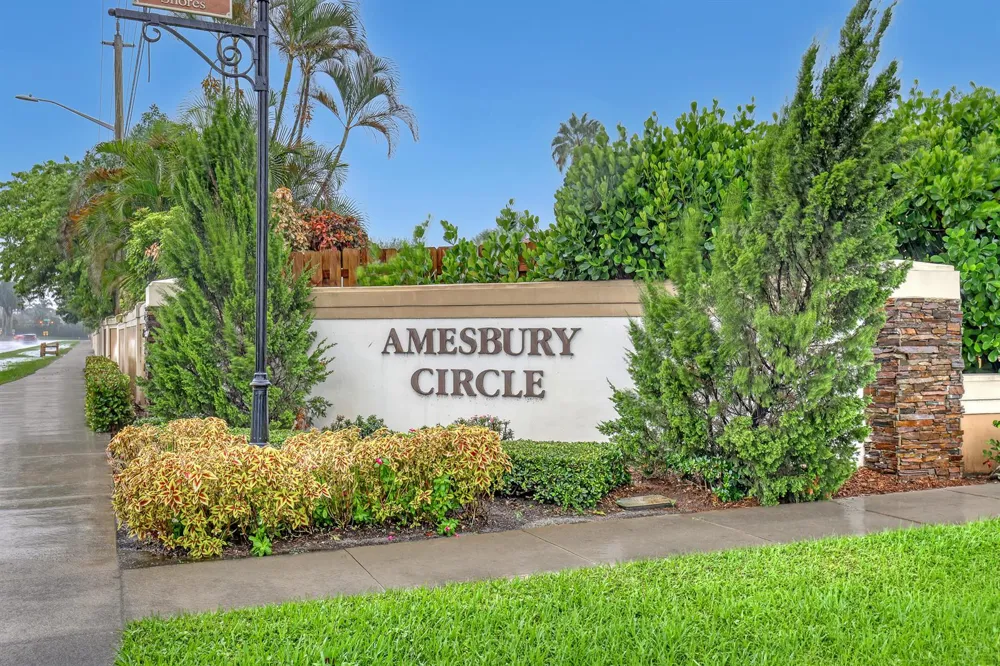 2156 AMESBURY CIRCLE Wellington, FL 33414