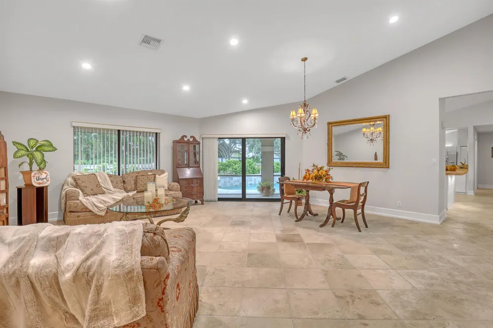 2156 AMESBURY CIRCLE Wellington, FL 33414