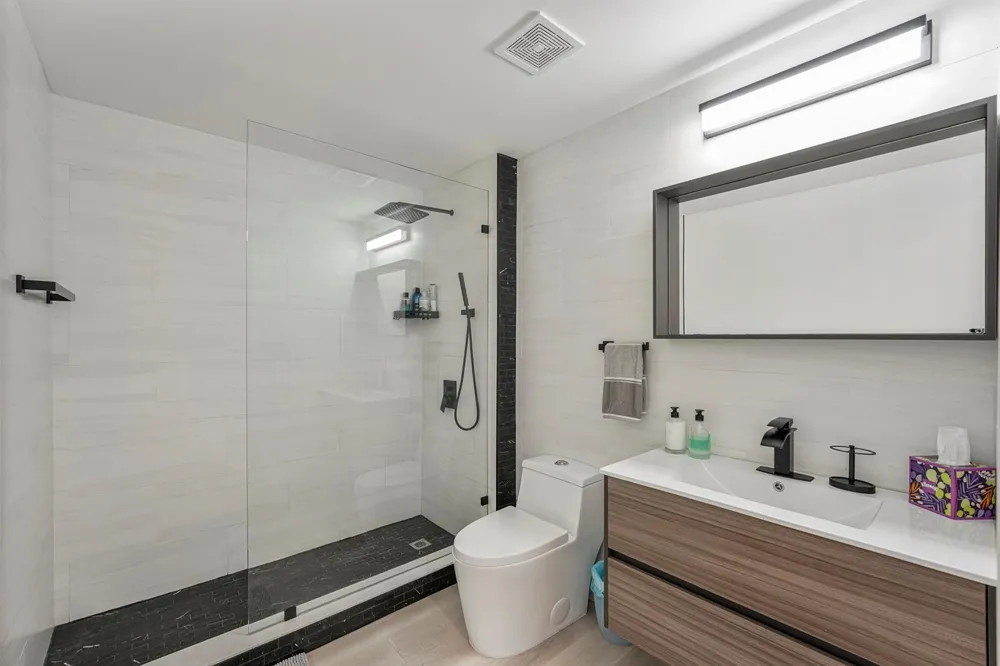 1931 NE 2ND STREET #301 Deerfield Beach, FL 33441