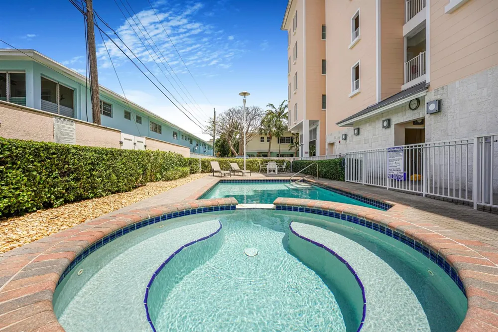 1931 NE 2ND STREET #301 Deerfield Beach, FL 33441