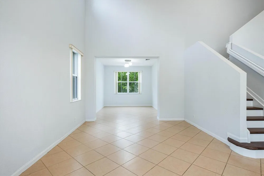 890 HAWTHORN TERRACE Weston, FL 33327