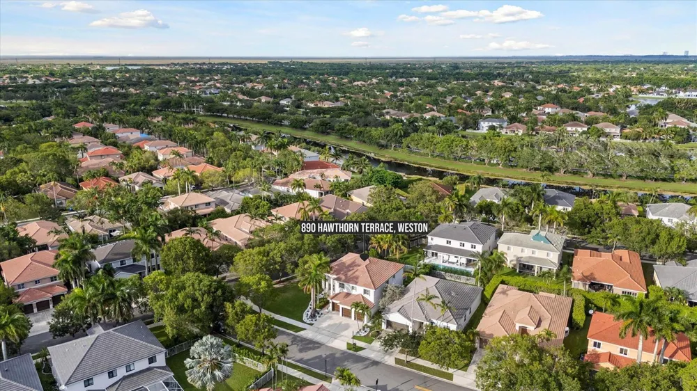890 HAWTHORN TERRACE Weston, FL 33327