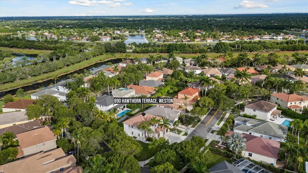 890 HAWTHORN TERRACE Weston, FL 33327