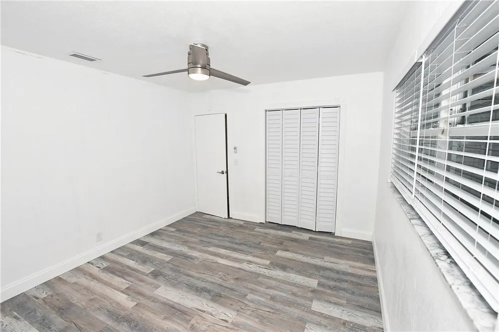 270 NW 43rd Street Oakland Park, FL 33309