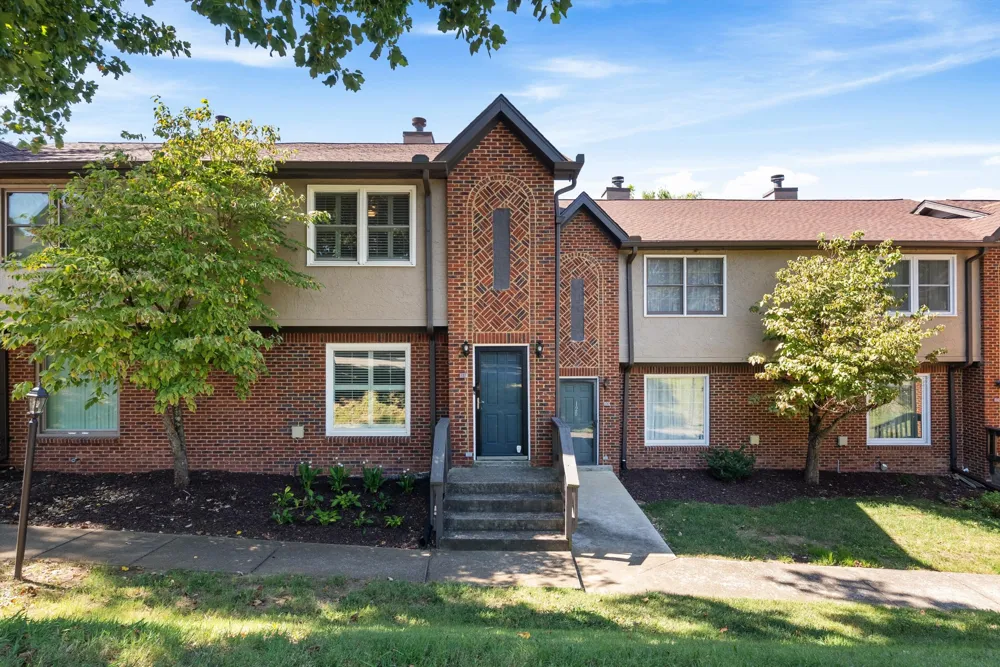 119 Highland Villa Dr Nashville, TN 37211