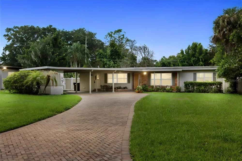610 SWEETBRIAR ROAD Orlando, FL 32806