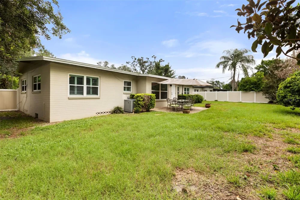 610 SWEETBRIAR ROAD Orlando, FL 32806