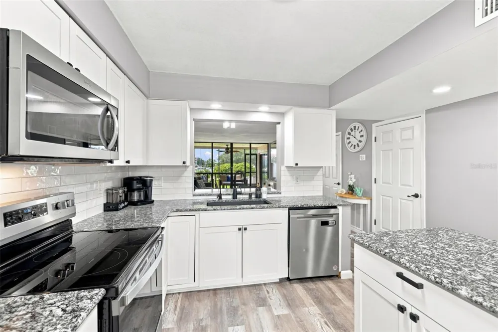 1805 MARINER DRIVE #53 Tarpon Springs, FL 34689