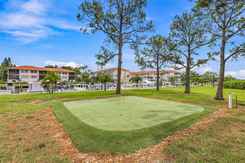 1805 MARINER DRIVE #53 Tarpon Springs, FL 34689