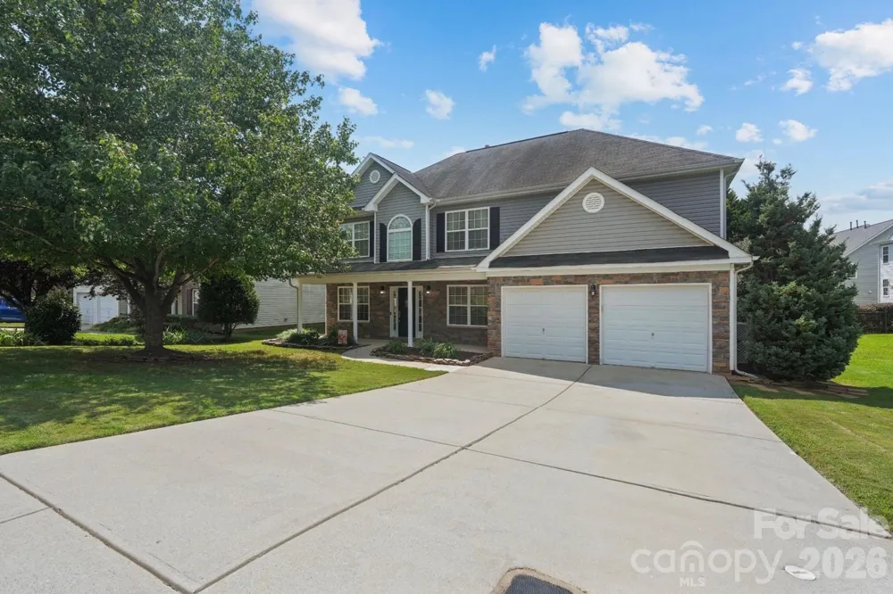 190 Almora Loop Mooresville, NC 28115
