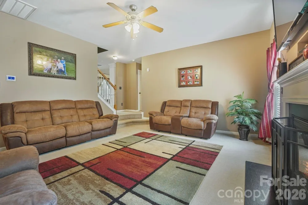 190 Almora Loop Mooresville, NC 28115