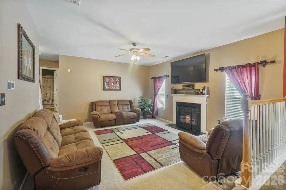 190 Almora Loop Mooresville, NC 28115