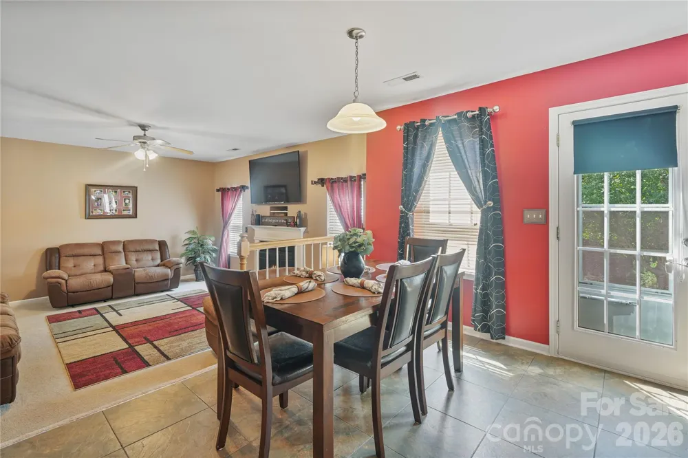 190 Almora Loop Mooresville, NC 28115