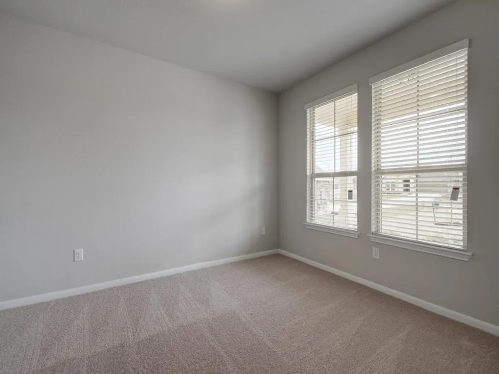 2004 Braunig Cove Round Rock, TX 78664