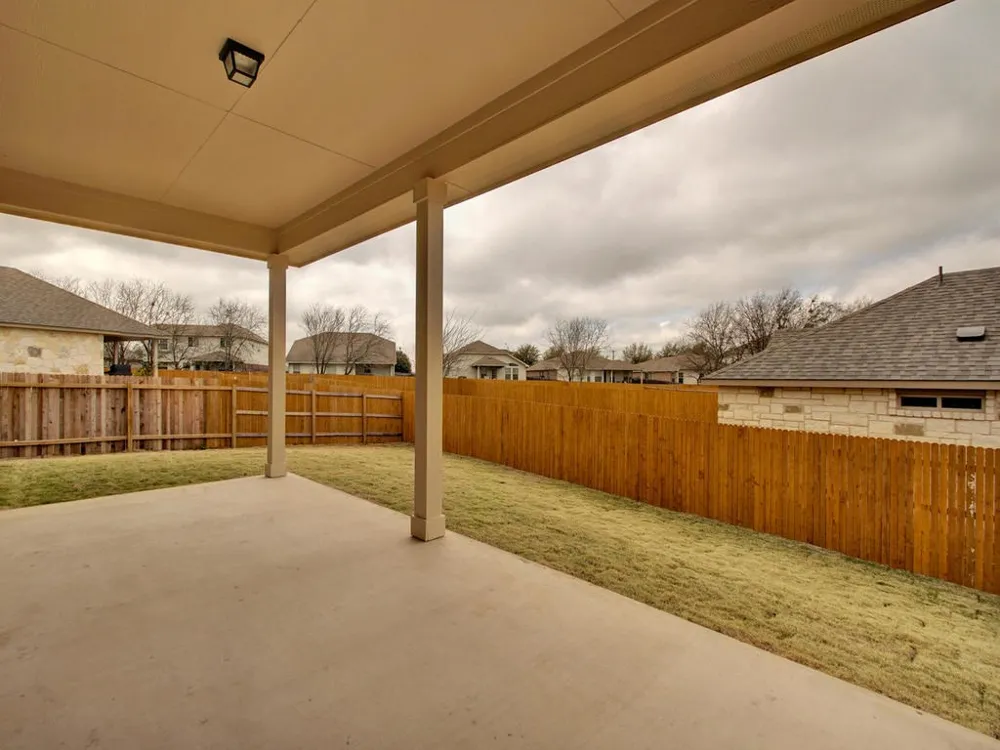 2004 Braunig Cove Round Rock, TX 78664