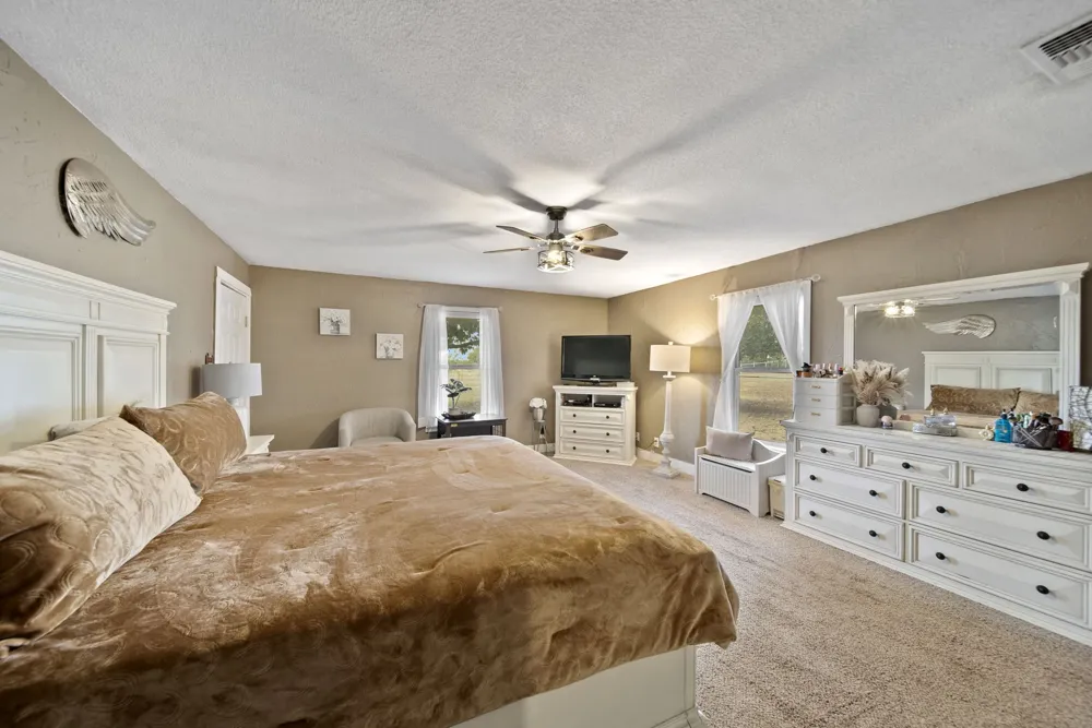 258 Bobcat Road Sanger, TX 76266