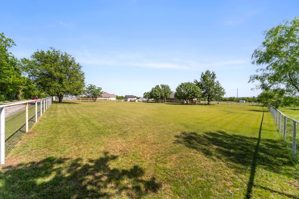 258 Bobcat Road Sanger, TX 76266