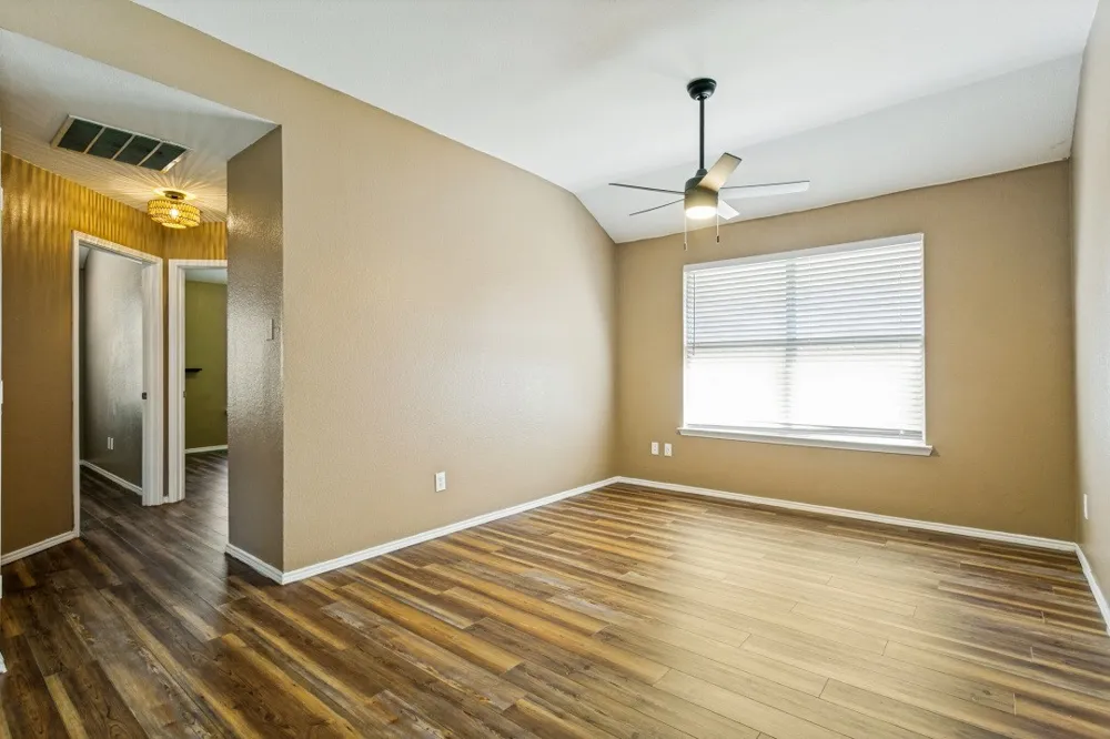 3012 Berkshire Lane Corinth, TX 76210
