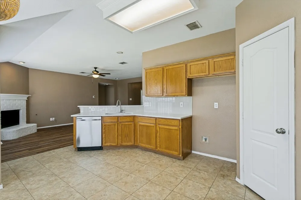 3012 Berkshire Lane Corinth, TX 76210