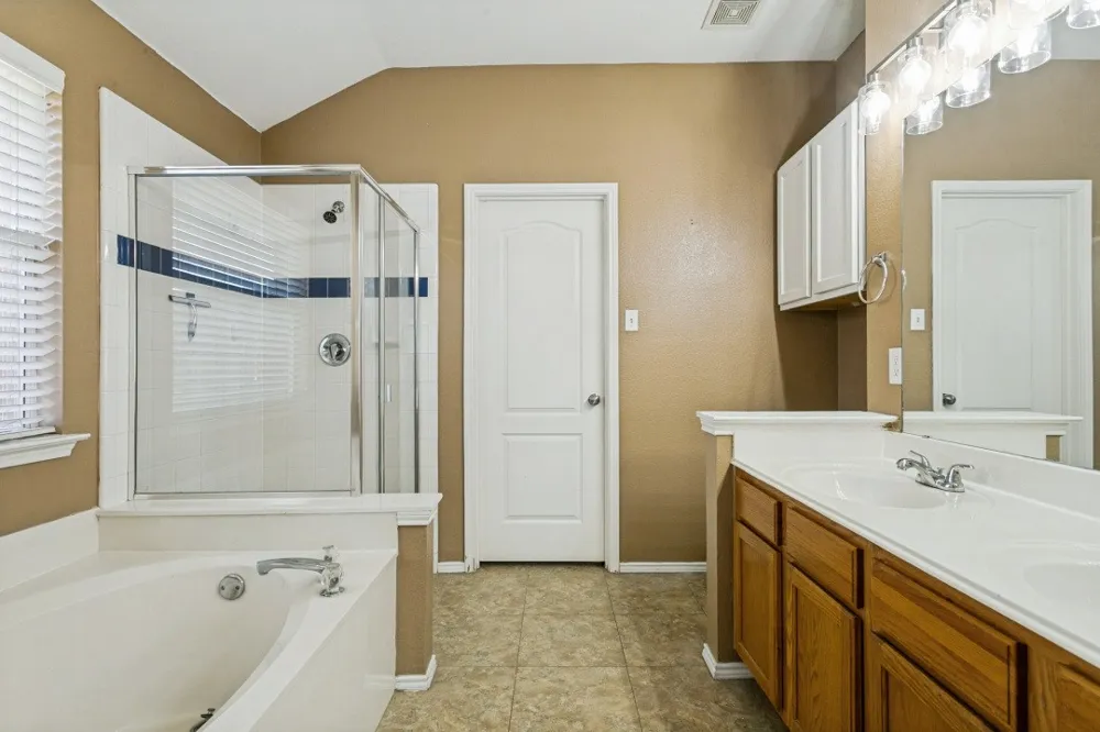 3012 Berkshire Lane Corinth, TX 76210