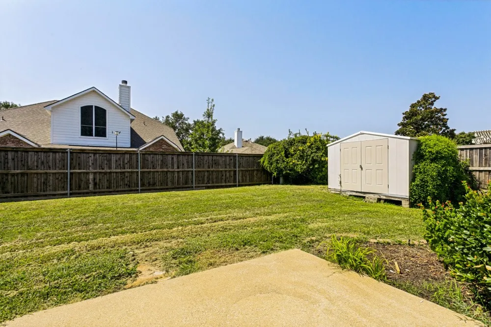 3012 Berkshire Lane Corinth, TX 76210