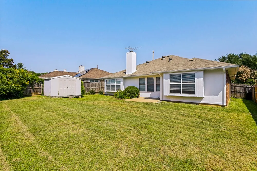 3012 Berkshire Lane Corinth, TX 76210