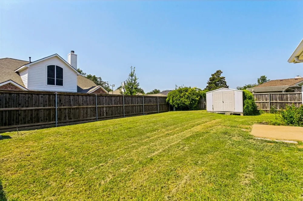 3012 Berkshire Lane Corinth, TX 76210